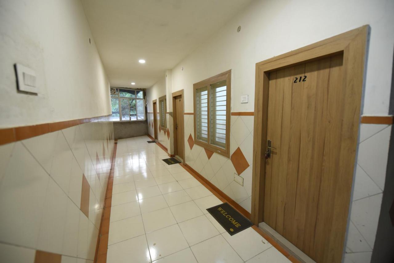 Hotel Mayur Gorakhpur Εξωτερικό φωτογραφία